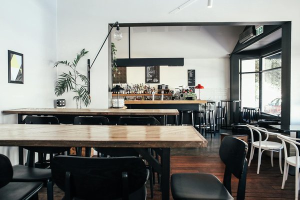 Descubra como identificar se um utensílio é seguro para uso no forno!